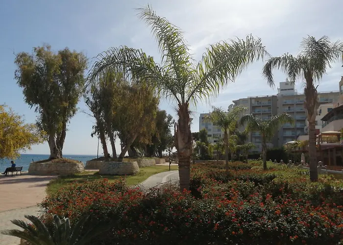 アパート Galatex